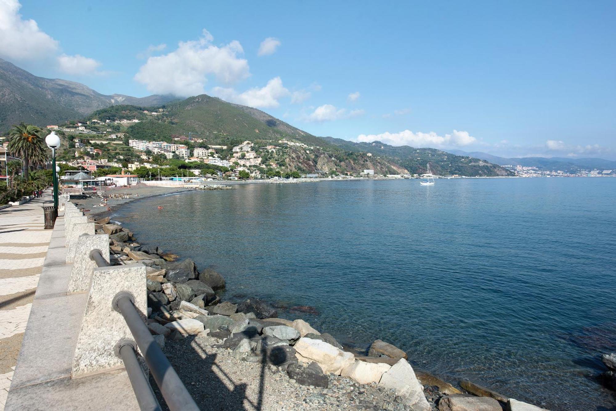 Appartement La Finestra Sul Mare à Arenzano Extérieur photo